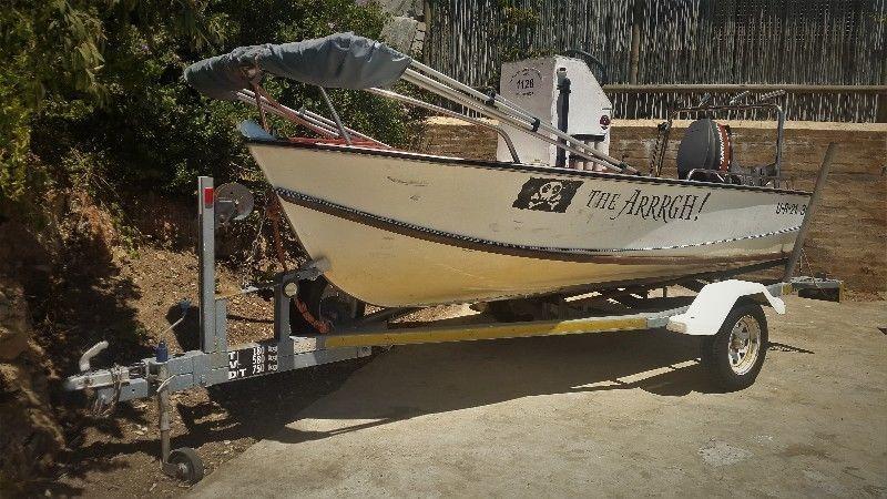 Cape Craft Snoekie Boat with 40hp Mariner/Yamaha Motor