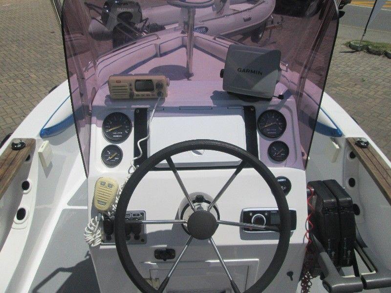 Concept 16 with 2 x Honda 50hp four stroke