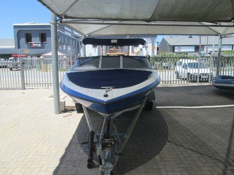 Countess 190 with a Honda BF150 hp Four stroke engine