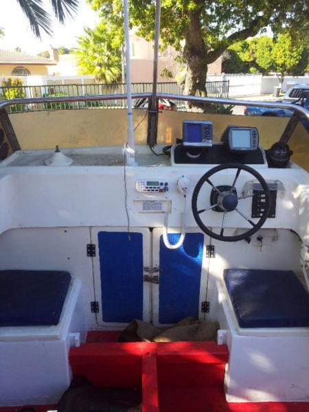 SKI - CRAFT 15.6 IN EXCELLENT CONDITION