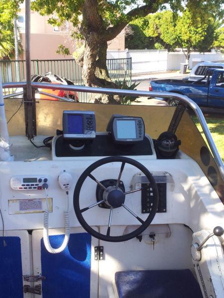 SKI - CRAFT 15.6 IN EXCELLENT CONDITION