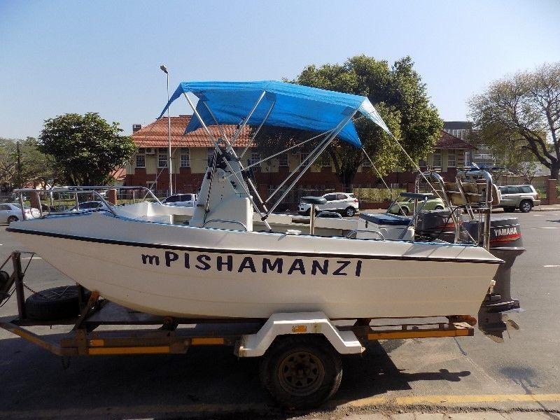scorpion cat 16 ft centre console , 2x 40 hp yamahas 3 cyclinder electric starts !!!!!!!!!!!!!