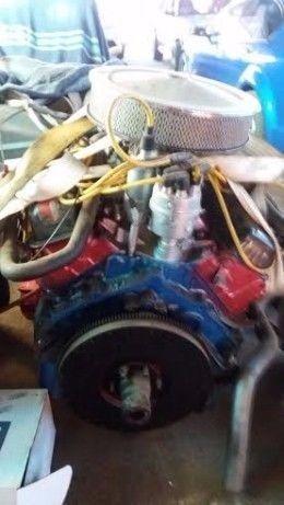 v8 5.8 liter inboard boat engine met jet R20 000.00