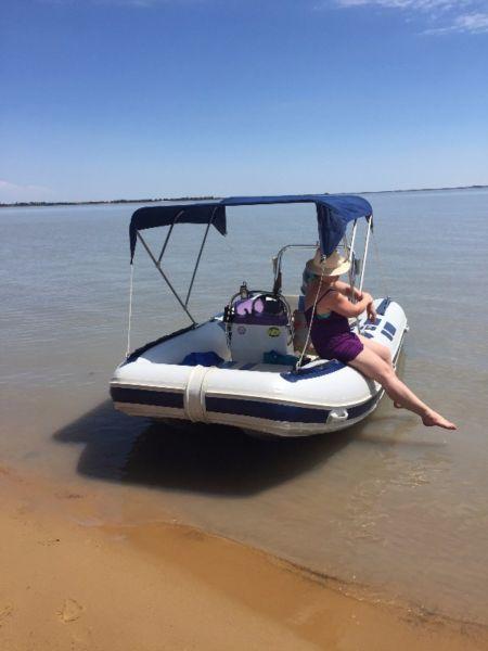 4,9 Meter Prestige Semi Rigid Rubber Duck with 115hp Evinrude