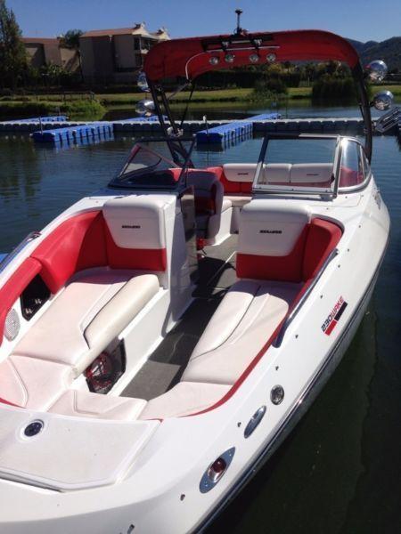 2011 Sea Doo 230 Challenger Wake 510hp Twin ROTAX Supercharged motors