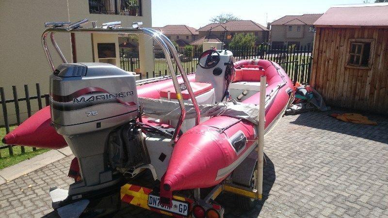 Stingray rubber duck on Galviniced trailer