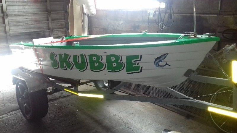 boat and new galvinced trailer for sale