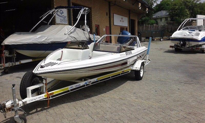 Excellent condition Scimitar 180 with Yamaha 200 HP outboard engine - Linex Yamaha