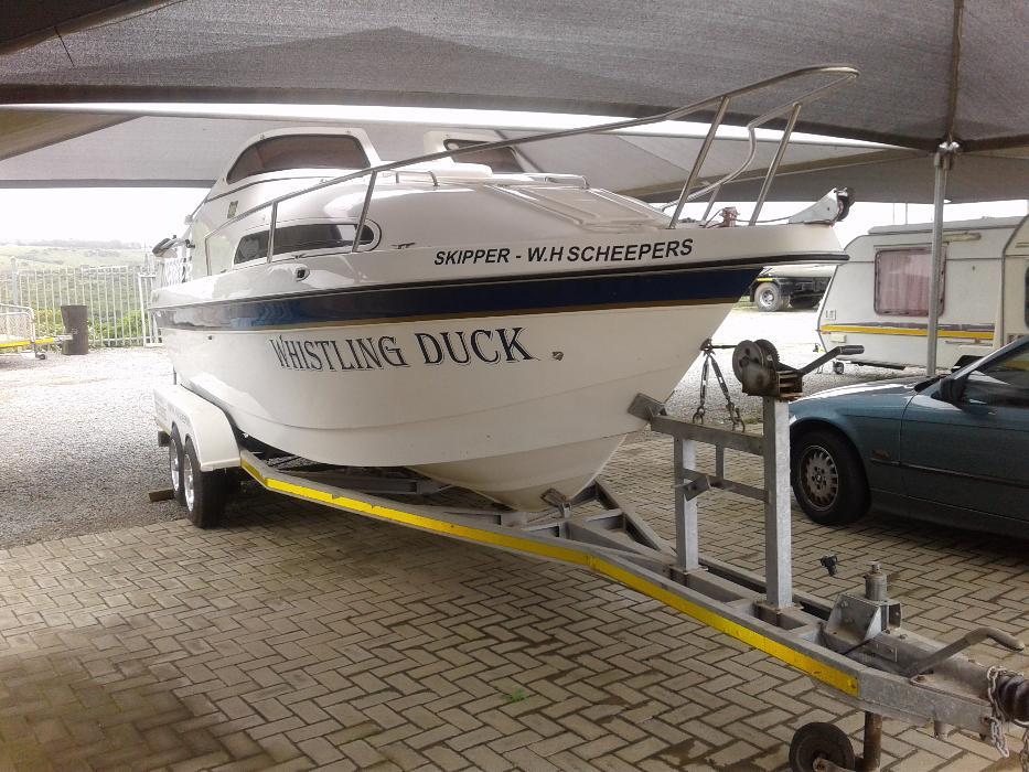 Flamingo 21-6 Boat