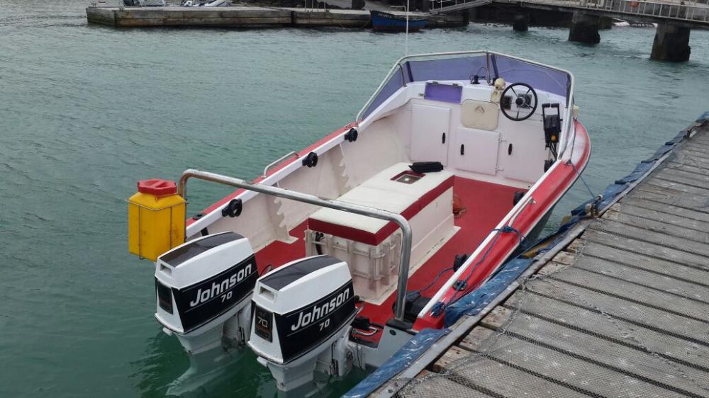Refurbish Fishing Boat with Two Johnson's 70hp Motors