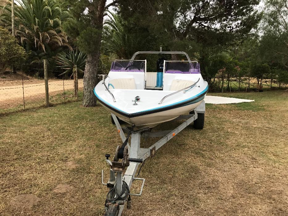 Speed Boat for sale