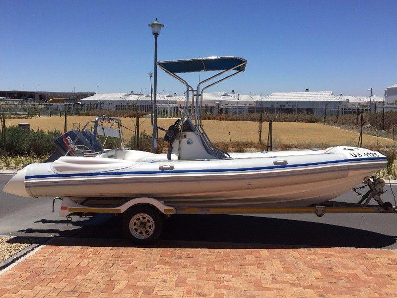 5.7m Luxline Rubberduck 2x40hp Yamaha T&T