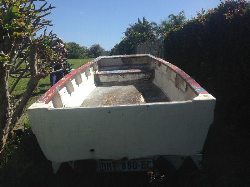 River Boat and licenced trailer for sale - Cathedral hull