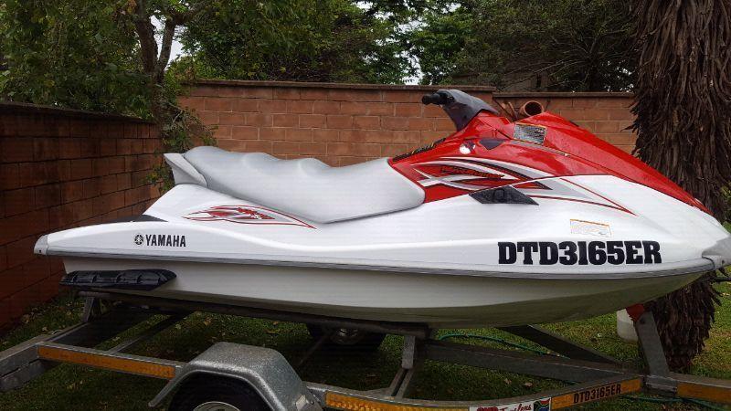 Yamaha VX700 Waverunner Jetski