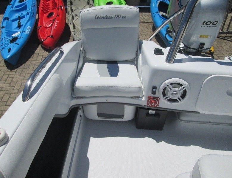 Countess 170 cc with 100HP Yamaha four Stroke