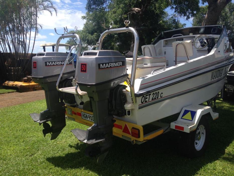 16ft Yeld Cat with 2x50hp Mariner motors for sale