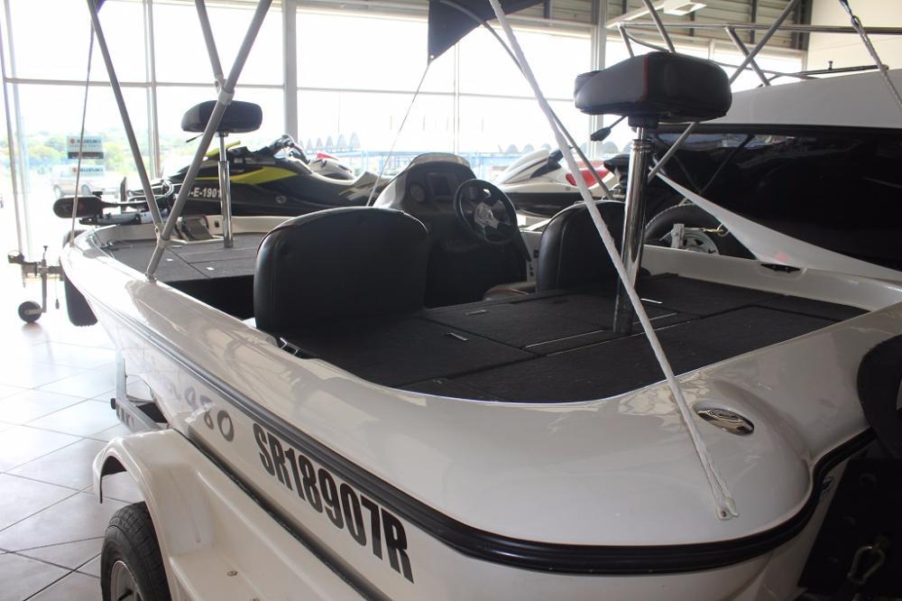 Bass Seeker 480 with 90 Hp Suzuki Four stroke