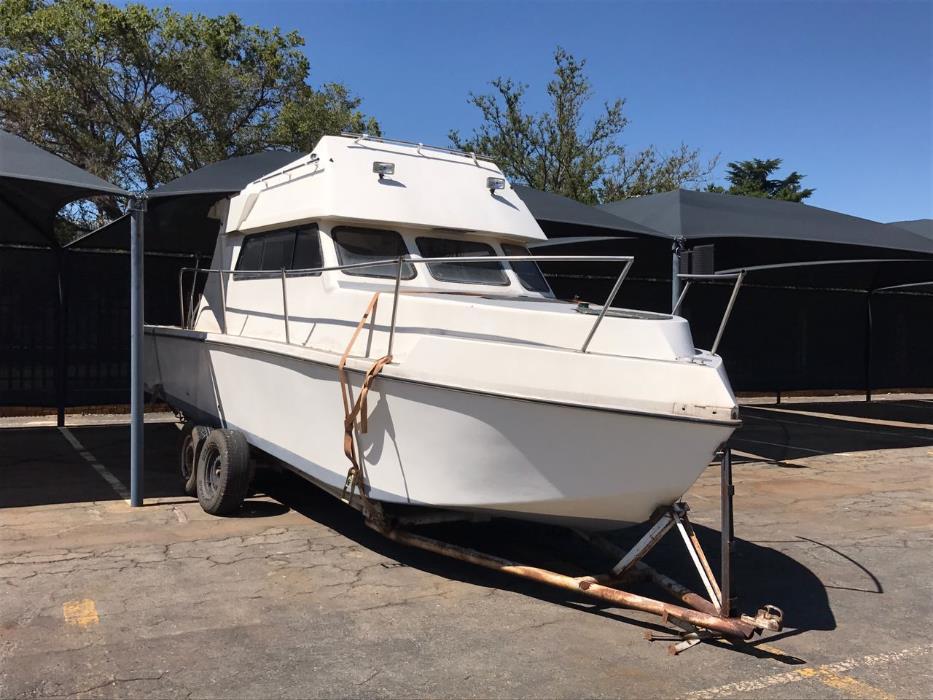 Boat project for sale 32foot Knysna Cruiser (river boat)