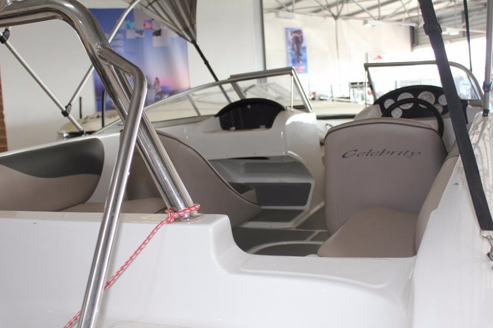 Celebrity 170 with 125 Hp Mariner