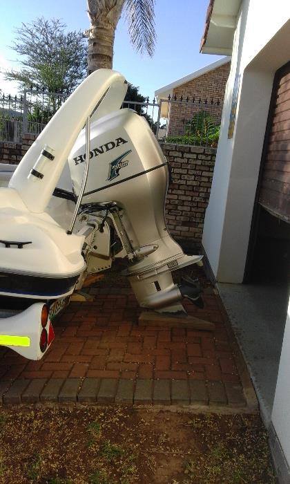 Honda 90 outboard V-Tec four stroke