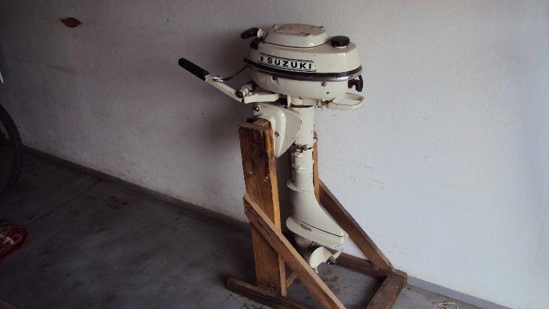 SUZUKI DT70 OUTBOARD MOTOR 1963