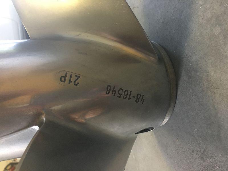 Mercruiser stainless steel 21p propeller