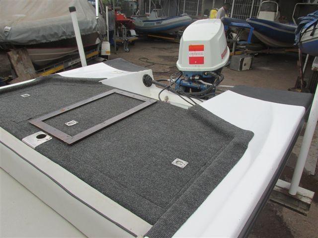Puma Bass 4,5m on trailer
