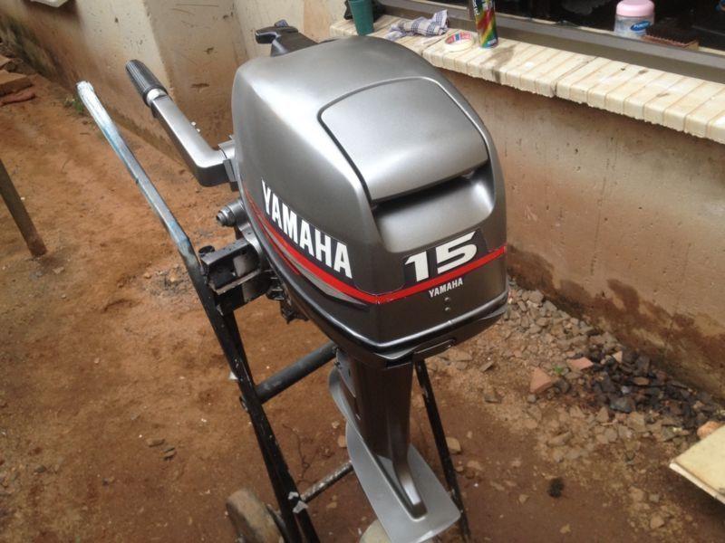 Selling 15hp Yamaha outboard motor