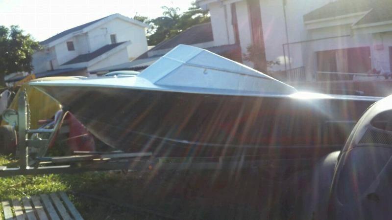 16 foot deep sea boat for sale shell only R3500 onco
