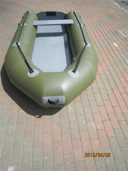 Inflatable rubberduck boat 3.2m.New Perfect for fishing bass and other.Very stable