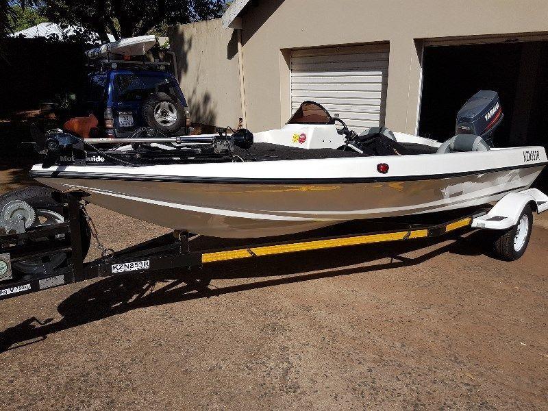 2007 Bass Sprit with 90 Yamaha (172 hours)