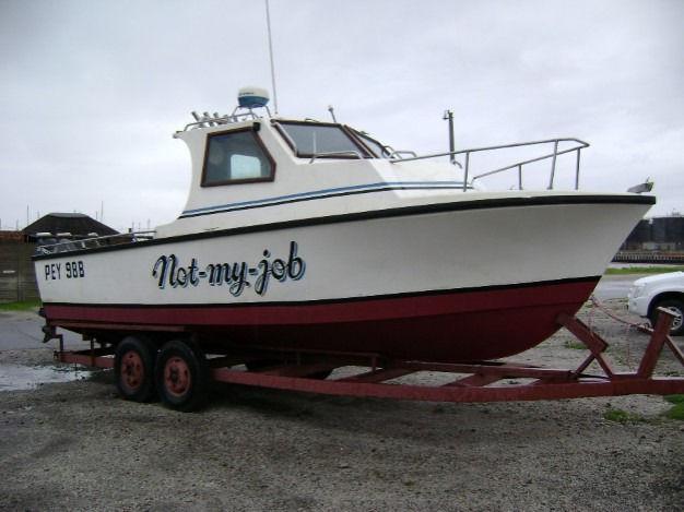 For Sale: 8m Hartley Deep Sea boat with 2 x 140 HP Suzuki 4-stroke