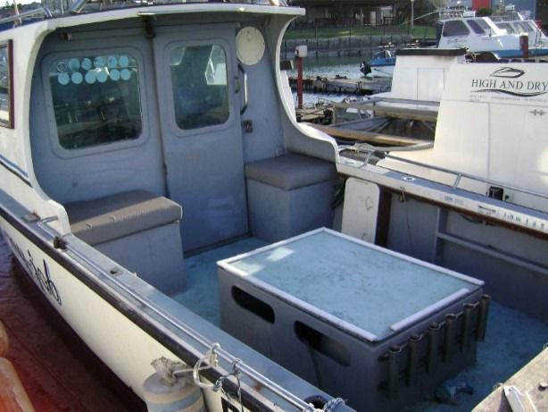 For Sale: 8m Hartley Deep Sea boat with 2 x 140 HP Suzuki 4-stroke