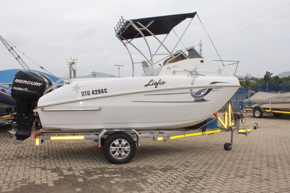 Ace Glider 530 with 2 x 115 Hp Mercury Optimax Engines