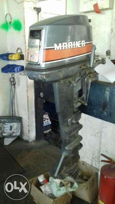 Boat motor 15 hp Mariner