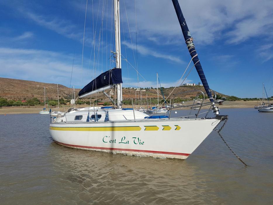 Muira 31' sailboat
