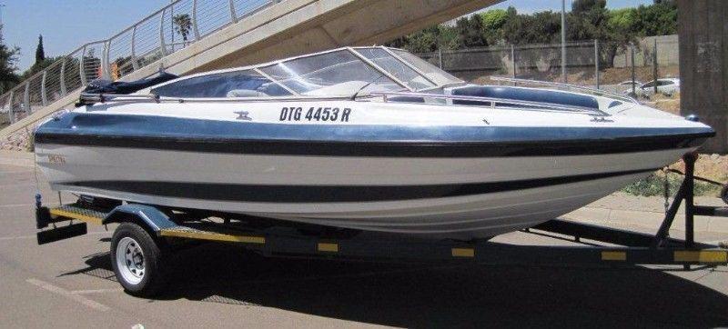 2005 Raven Spectre with 200hp Mercury EFI Salt Water Edition