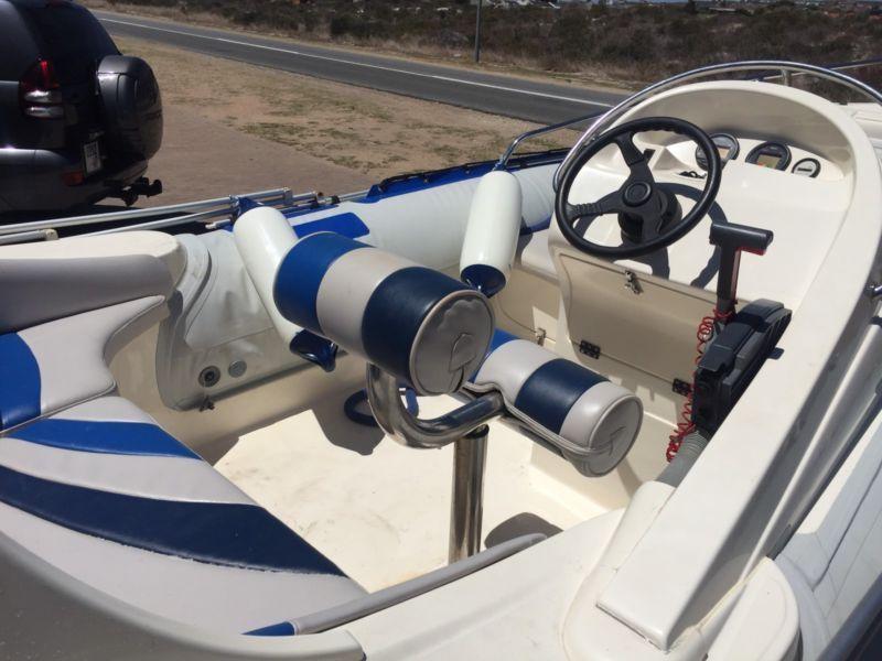 2005 Rubberduck 5.2m 130 yamaha
