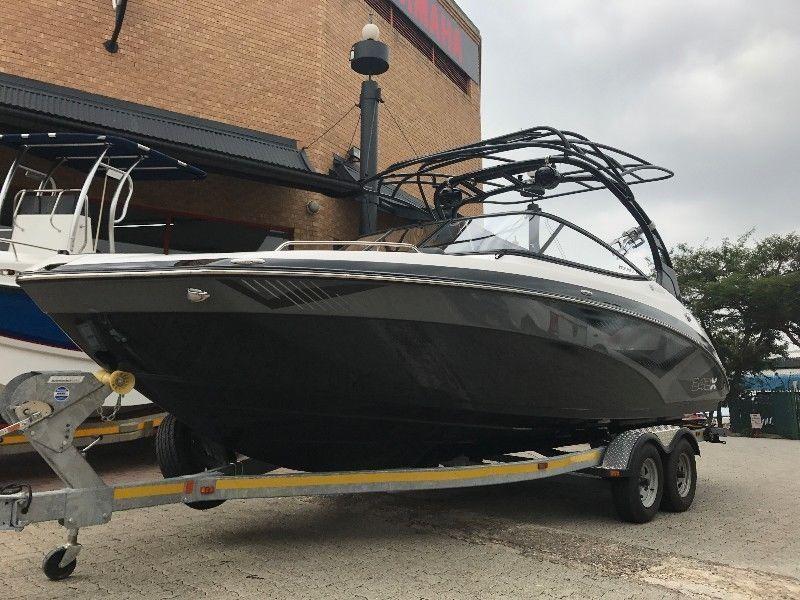 New 2016 AR242 X E-Series Yamaha Jet Boat Twin HO Engines Ballast system - Wake Boat Linex Yamaha