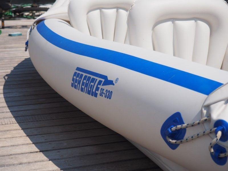 Inflatable Kayak, 1 or 2 persons, no peddles