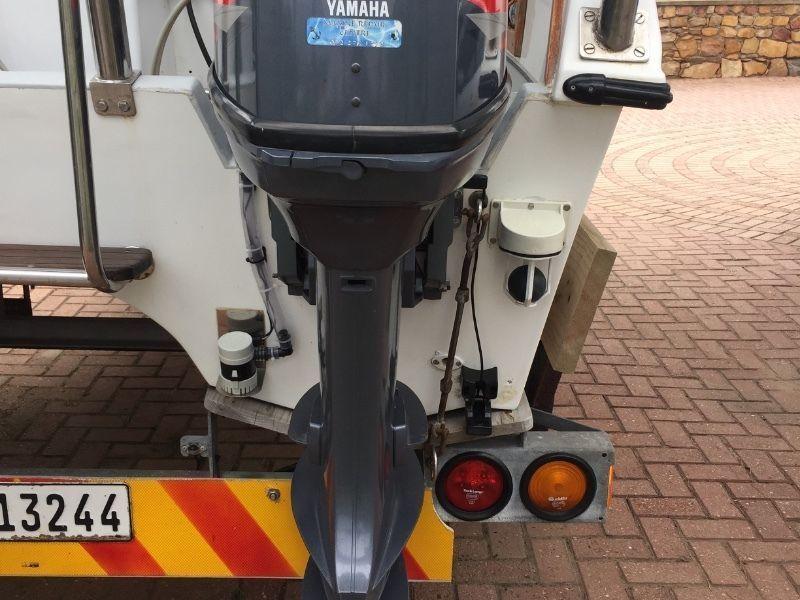 15,6ft centre console MICA CAT with 2 x 40 Yamaha