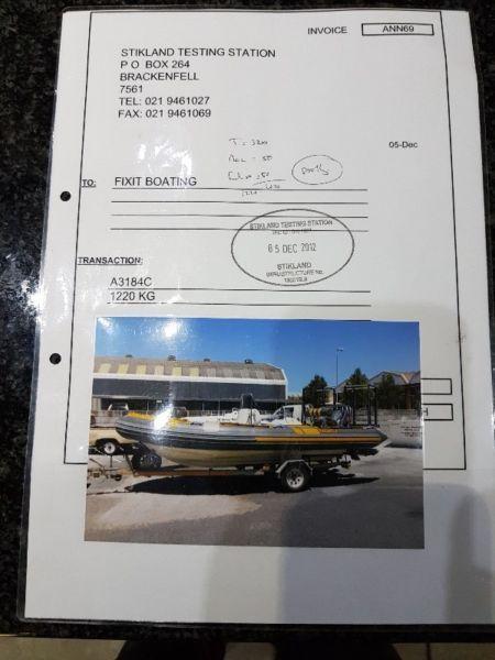 Stingray 5.6 with 2x 60HP Mariner BigFoot out. Lubr. 2 Stroke Trim &Tilt Build in Fuel Tank 95L  Urgent
