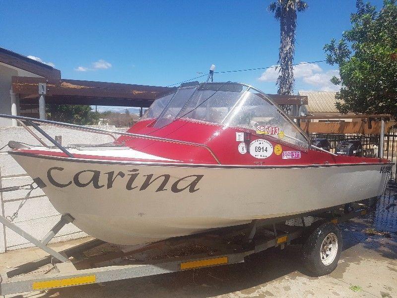 Diepsee boot met 2 x 55 Mariners