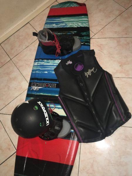 Wakeboarding Full Kit Setup Liquid Force