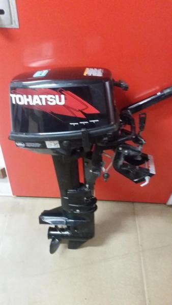 Tohatsu 9.8 outboard motor 2 stroke lightweight near new