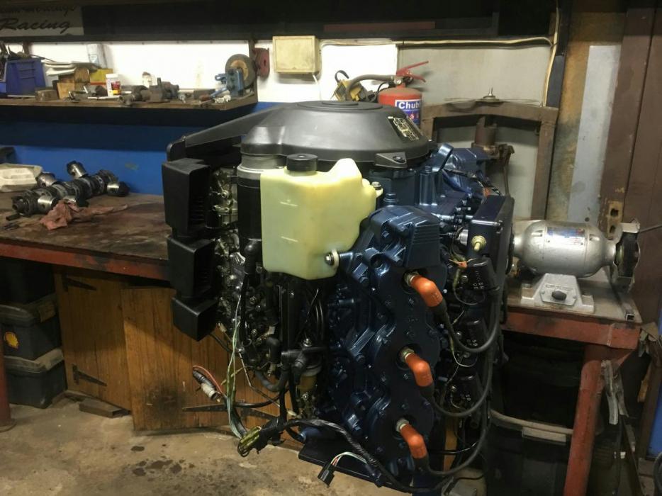 Yamaha 150 V6 outboard motor