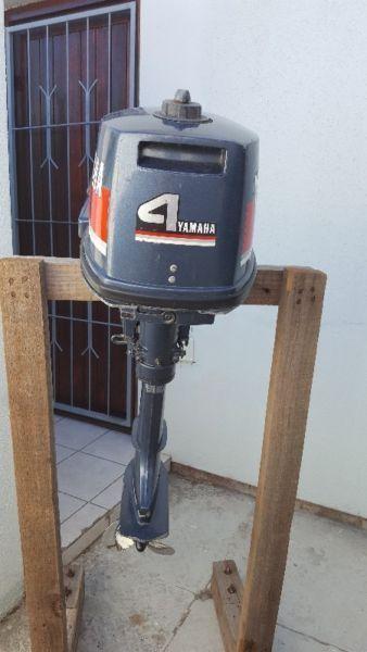4HP Yamaha Engin & 3 meter 4 seater boat