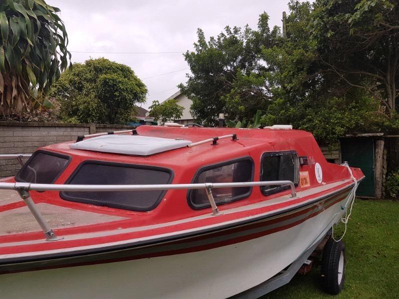 17ft Baronet Cabinboat