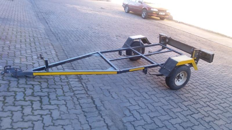 Licensed boat trailer