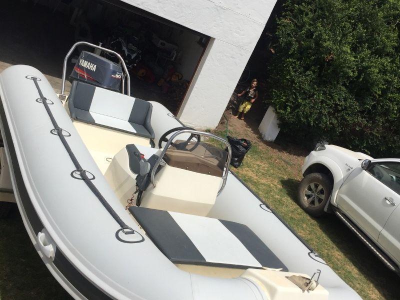Prestige 470 - Cat hull - Great condition